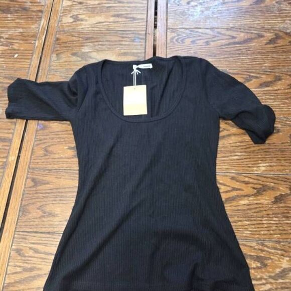 NWT Reformation Delia black ribbed scoop neck shirt sz Medium - Picture 1 of 4